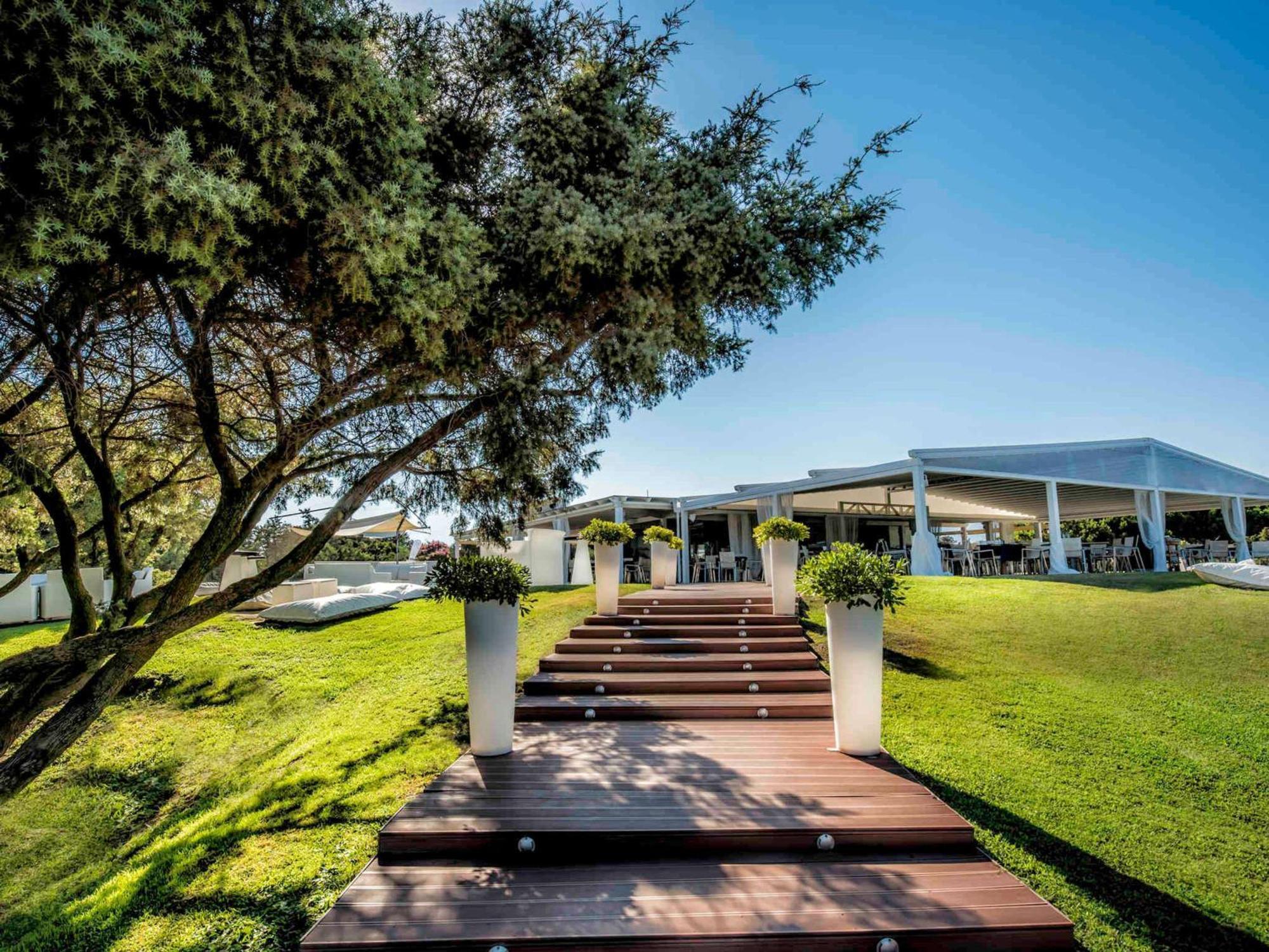 Hotel Pullman Timi Ama Sardegna Villasimius Esterno foto