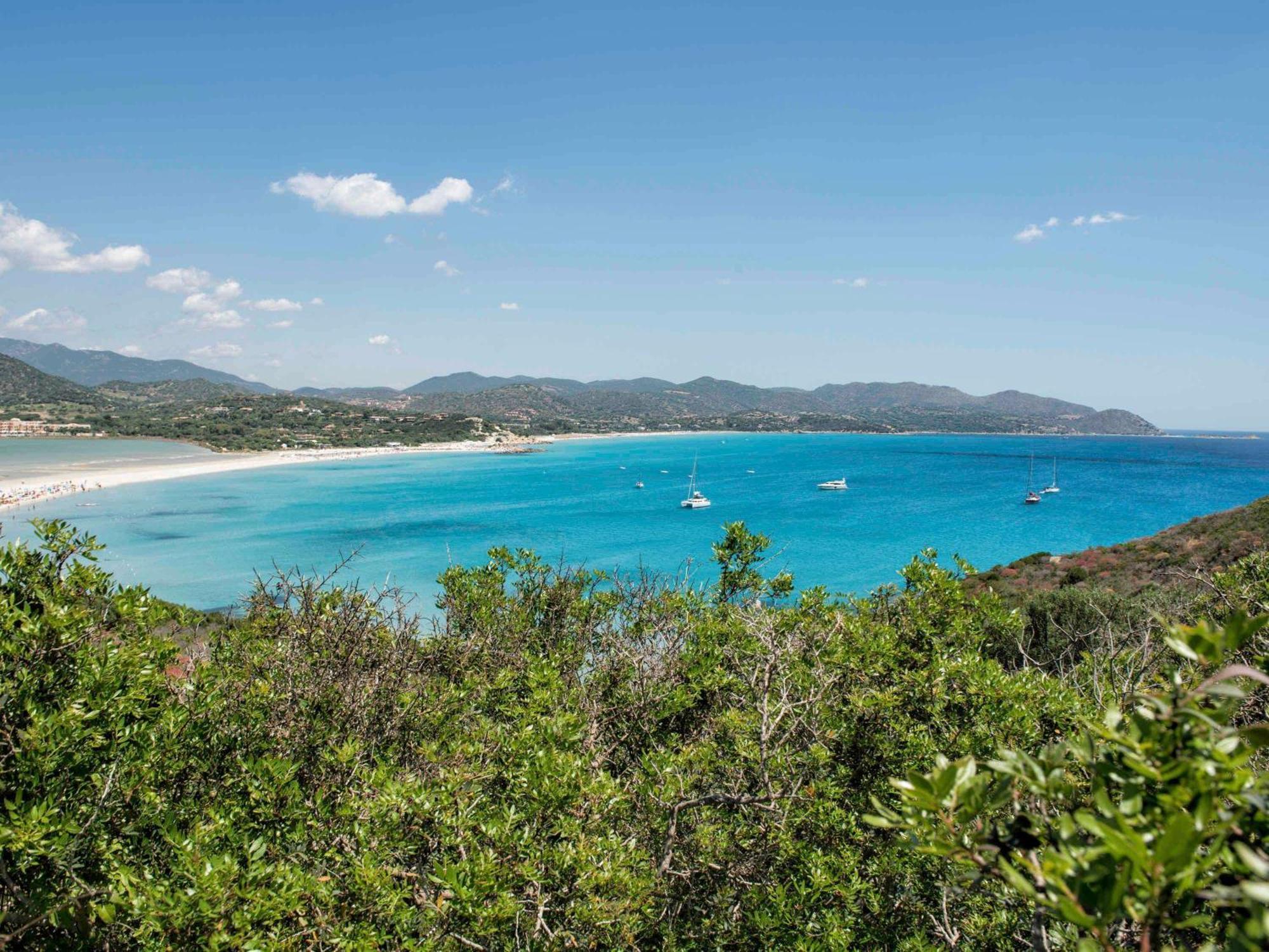 Hotel Pullman Timi Ama Sardegna Villasimius Esterno foto