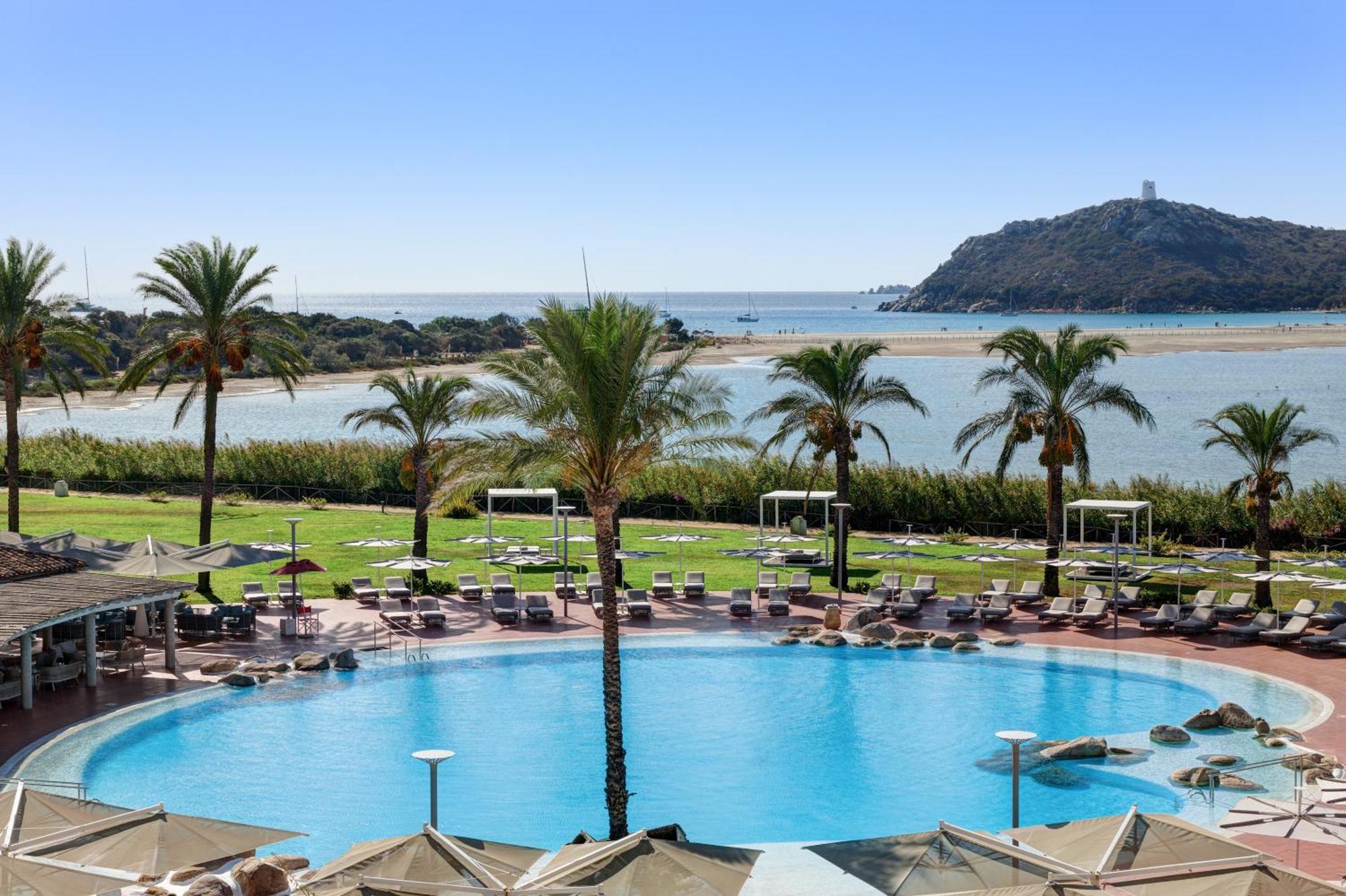 Hotel Pullman Timi Ama Sardegna Villasimius Esterno foto