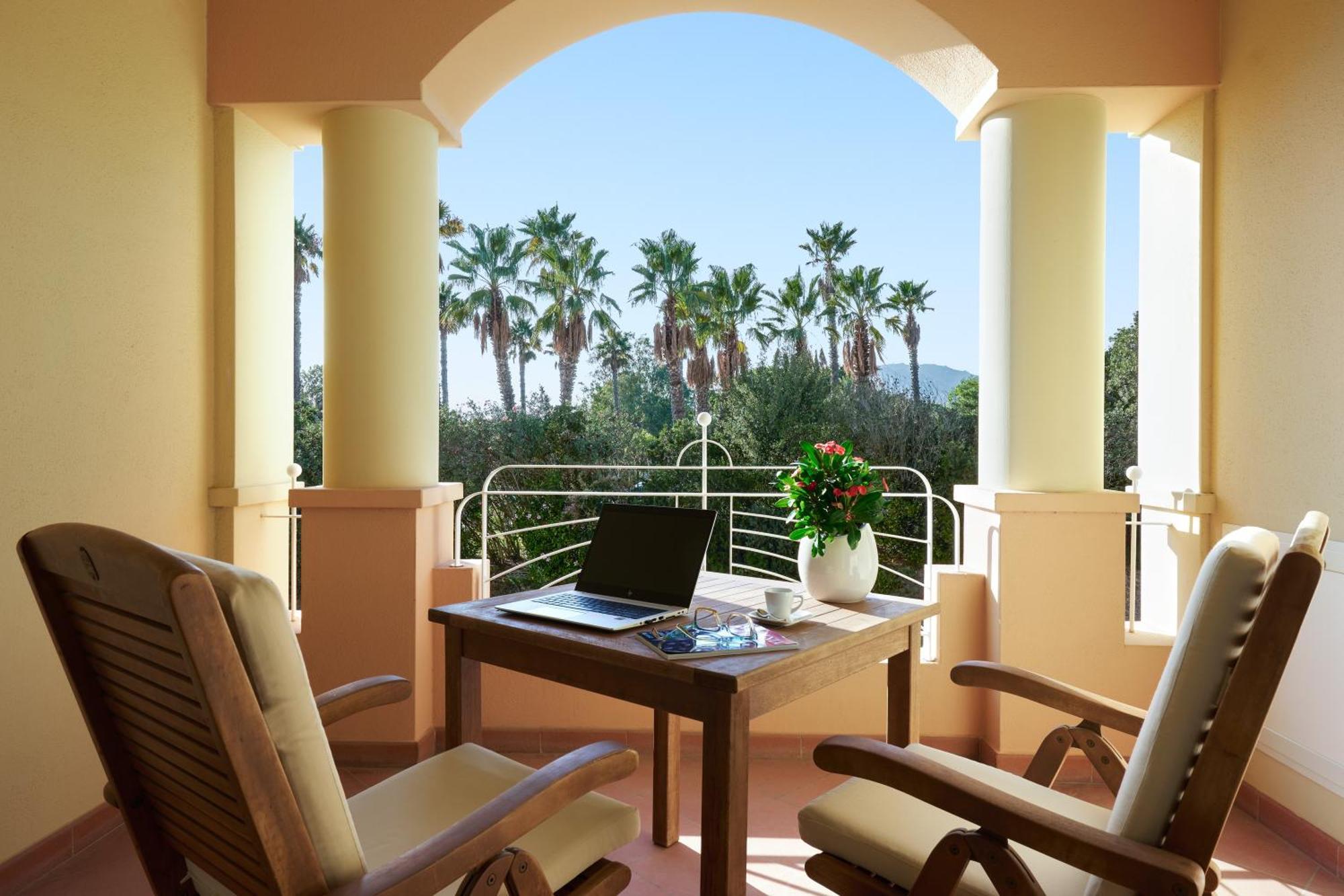 Hotel Pullman Timi Ama Sardegna Villasimius Esterno foto